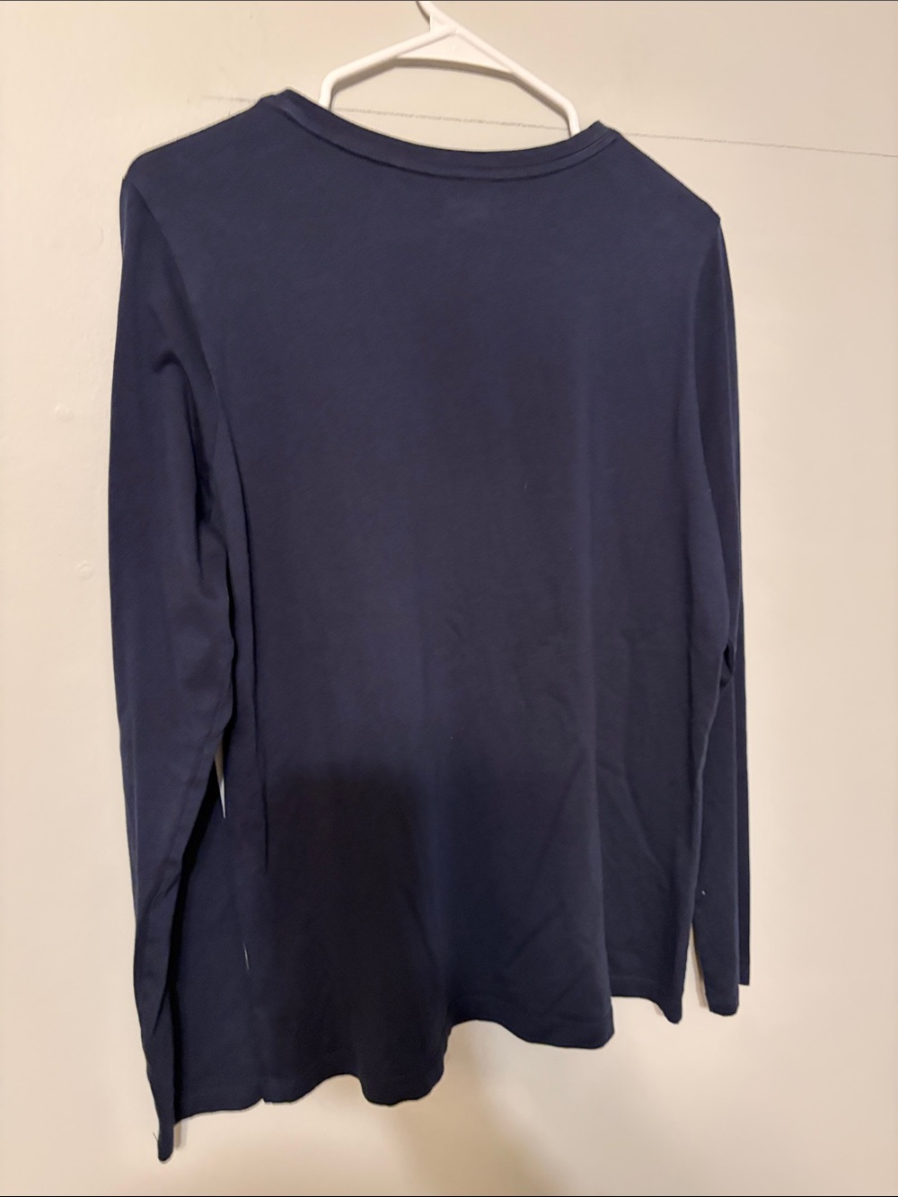 Lands' End woman’s Navy Blue Long Sleeve Tee. 💯 cotton. Med 10-12. - Picture 4 of 6